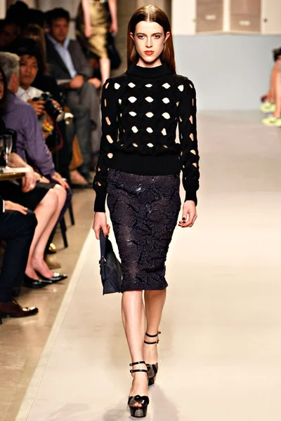 Look 36